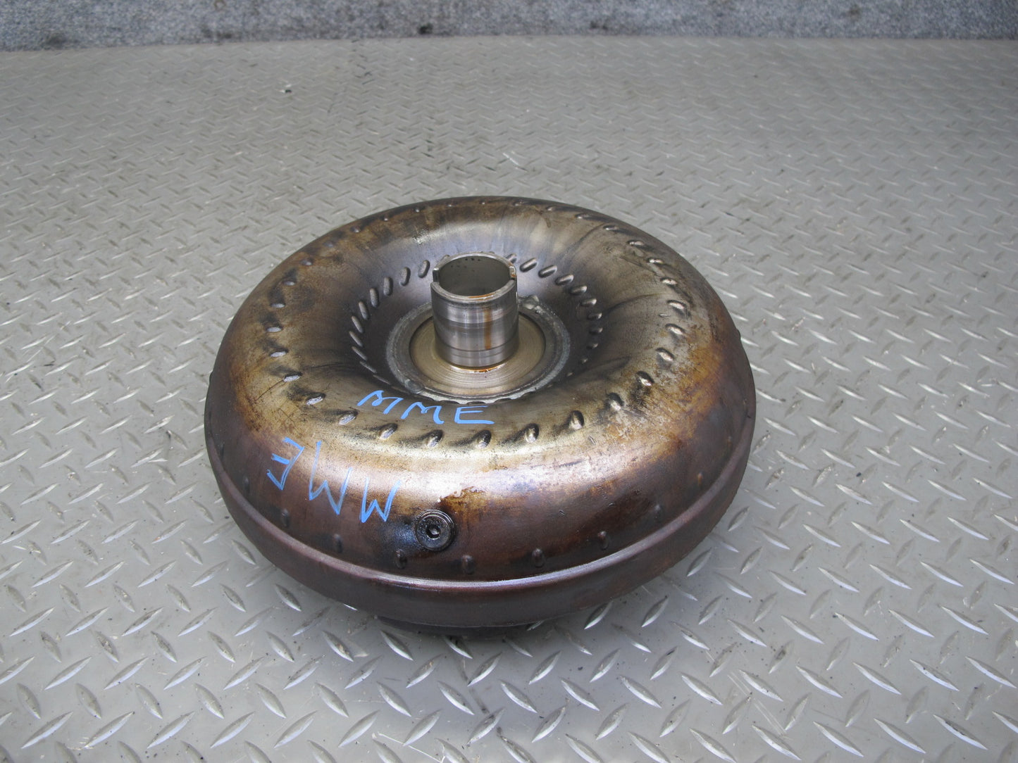 81-85 Mercedes W123 300D 722.315 A/T Automatic Transmission Torque Converter OEM