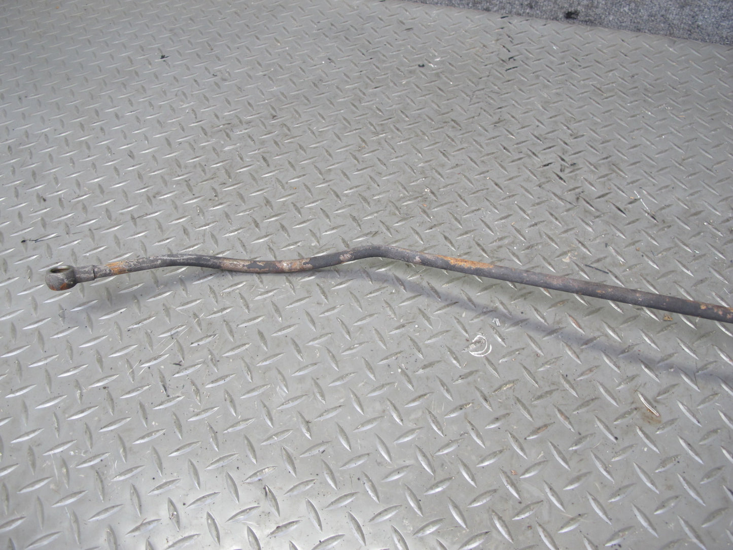 81-85 Mercedes W123 300D 722.315 Set of 2 Automatic Transmission Hose Pipe Line