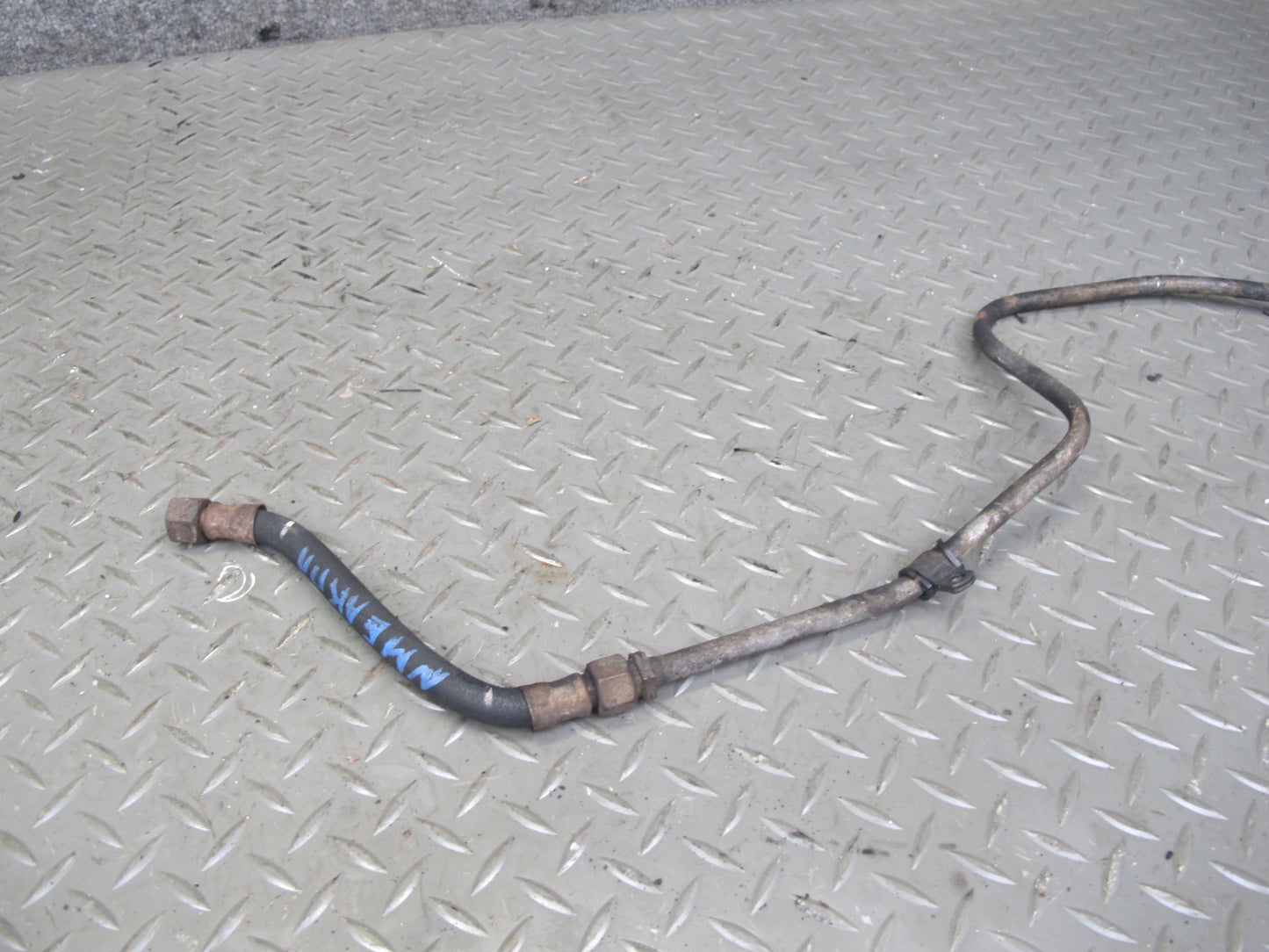 81-85 Mercedes W123 300D 722.315 Set of 2 Automatic Transmission Hose Pipe Line