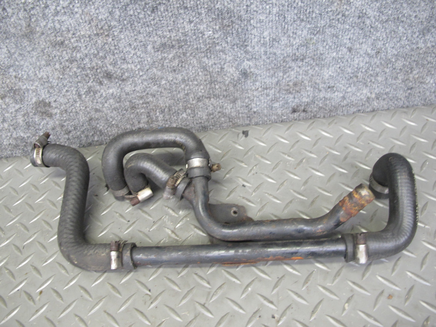 82-85 Mercedes W123 300D M617 617.952 Engine Cooling  Hose Pipe Line Set OEM