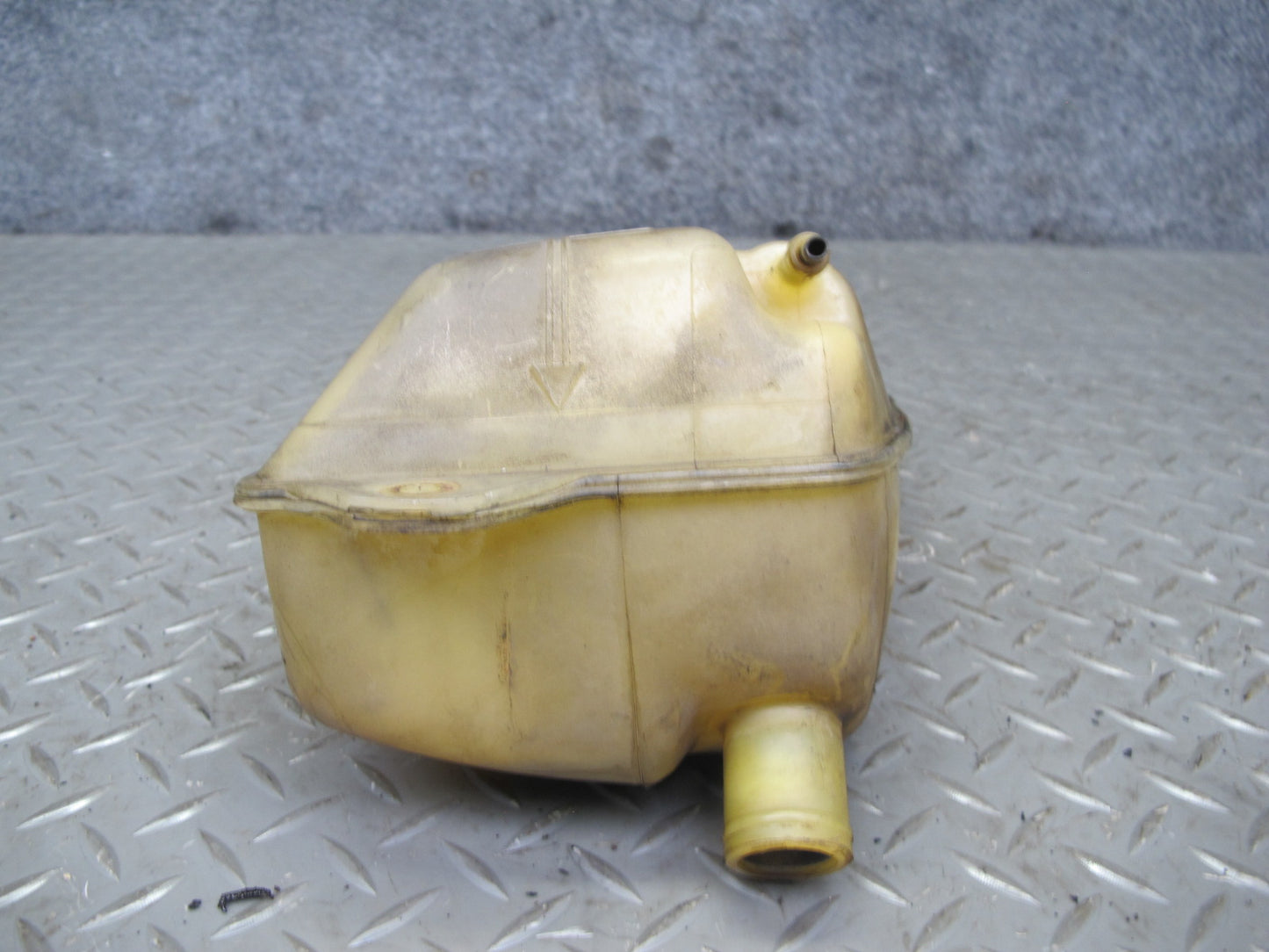81-85 Mercedes W123 Engine Coolant Expansion Overflow Reservoir Tank