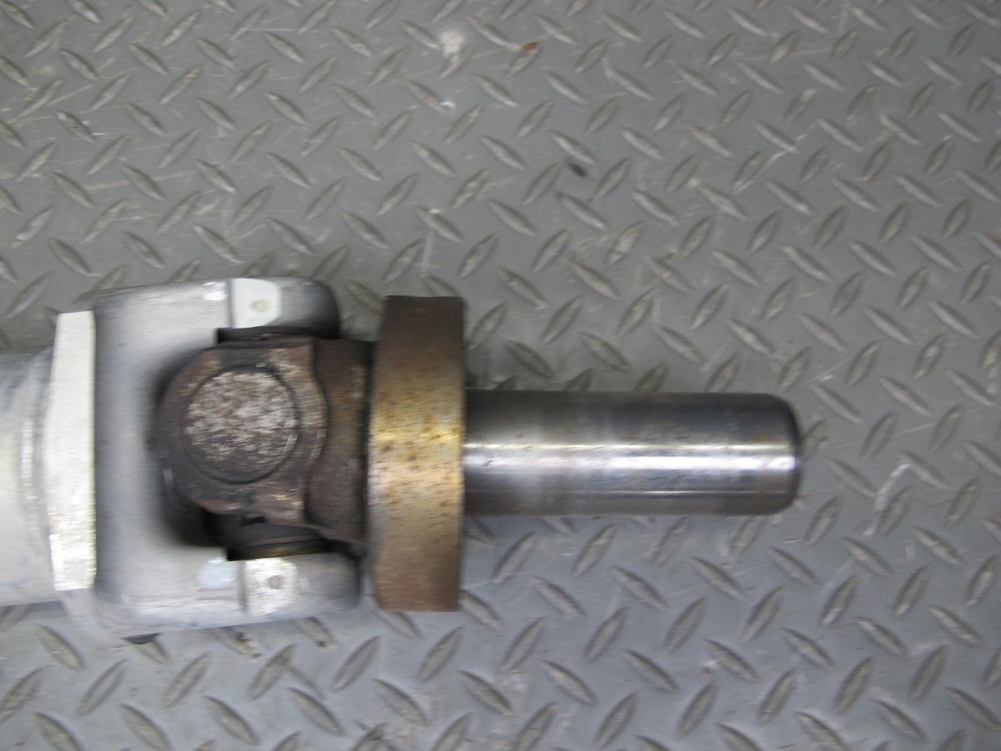 98-99 Chevrolet Camaro LS1 5.7L A/T Rear Drive Shaft Driveshaft 12559525 OEM
