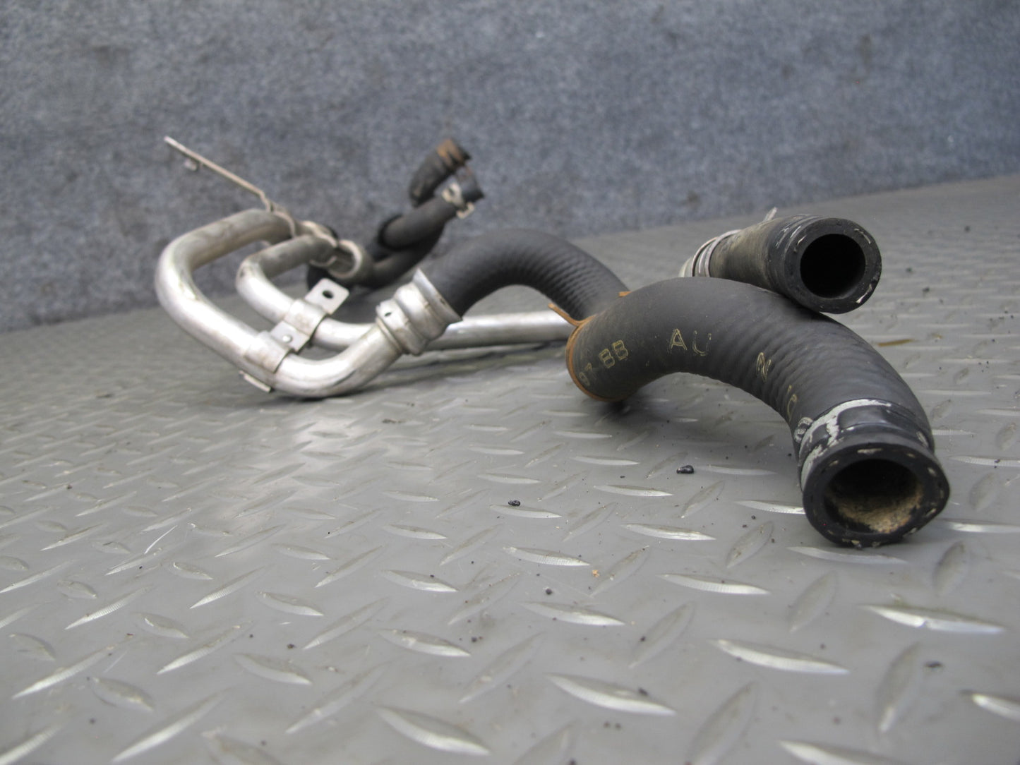 98-02 Chevrolet Camaro LS1 5.7L Hvac Heater Hose Pipe Line OEM