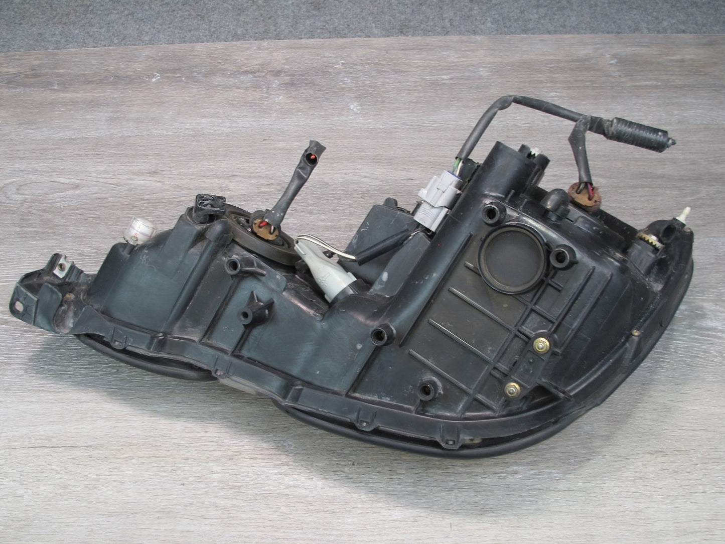 02-05 Lexus JZS160L GS300 GS430 Front Right Halogen Headlight Lamp OEM