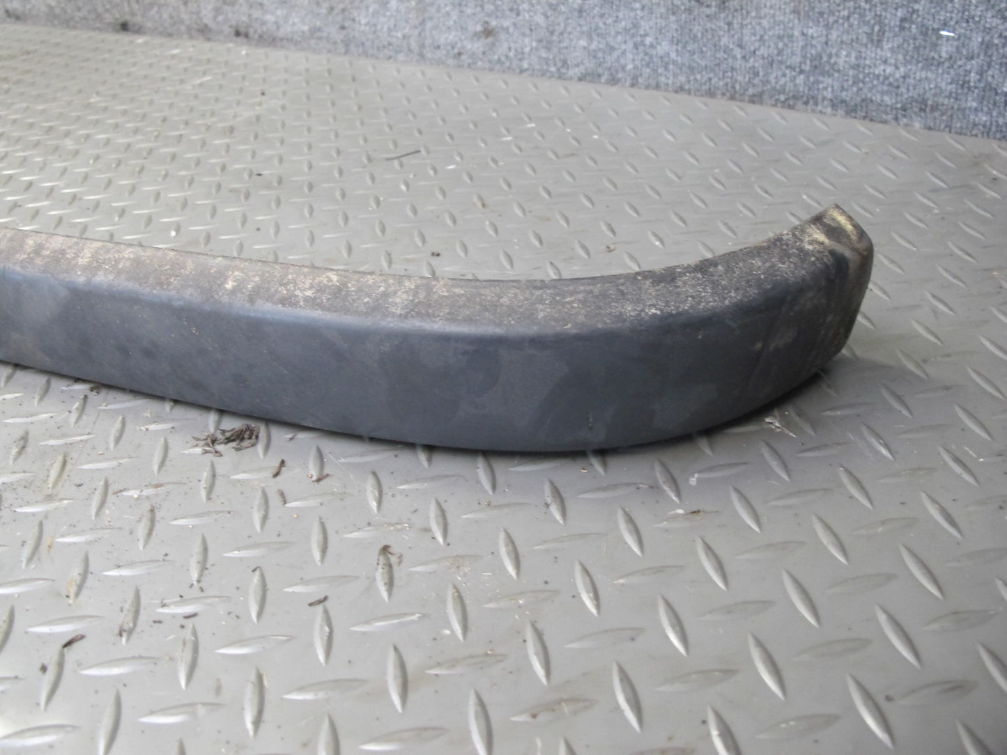 77-85 Mercedes W123 Front Bumper Impact Strip Rubber Trim Cover Pad Set OEM