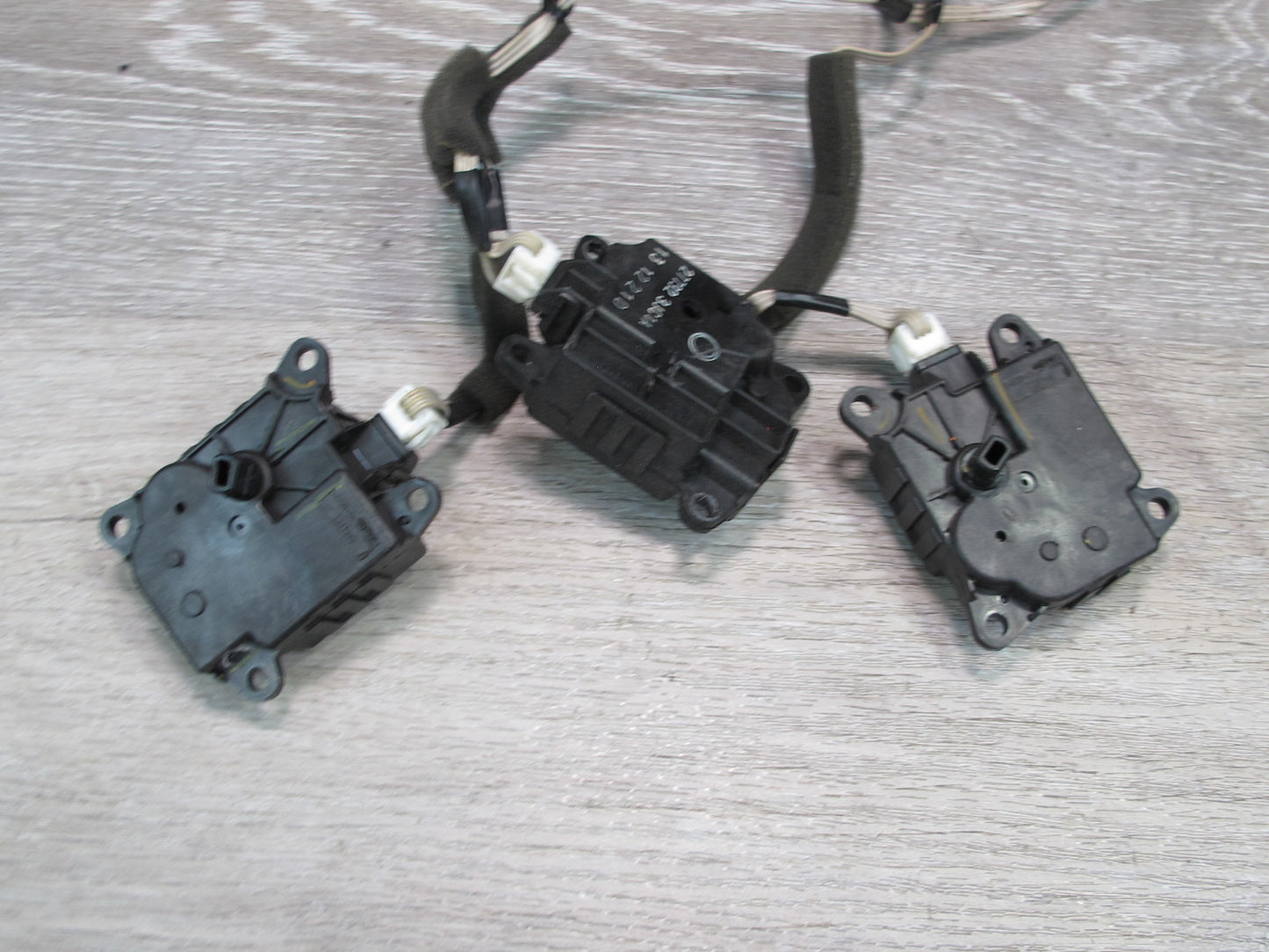 2013-2020 Infiniti JX35 QX60 A/C Heater Flap Door Actuator Motor Wiring Set