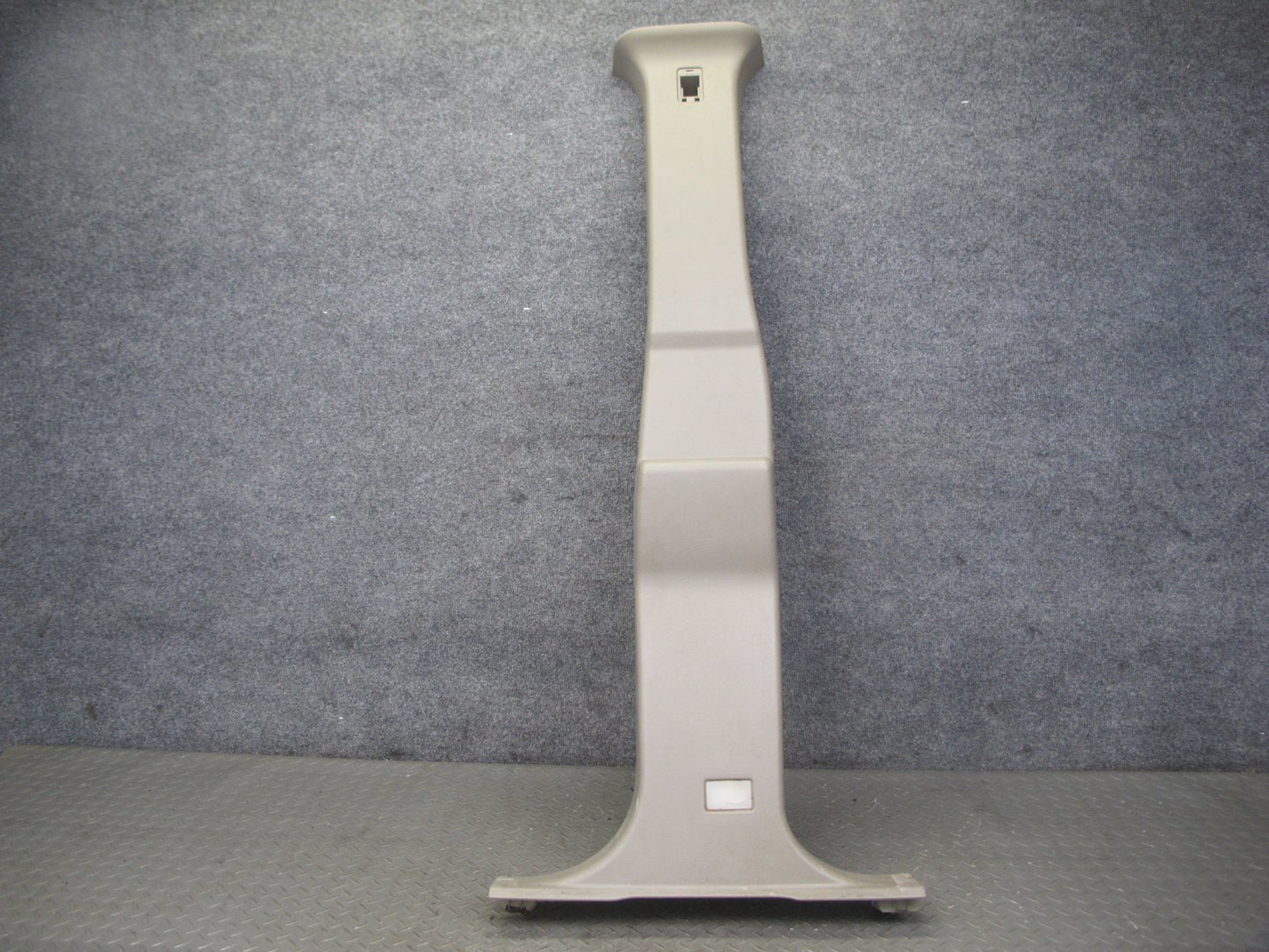 2003-2007 Hummer H2 Right & Left Side Upper Lower B Pillar Trim Cover Panel Set