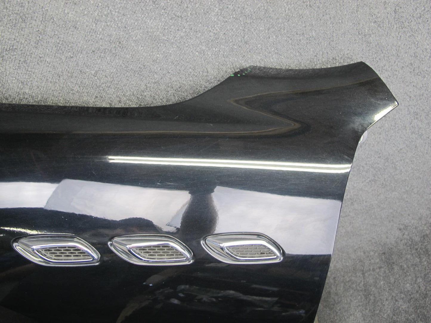 2017-2024 Maserati Levante M161 Front Left Fender Shell Cover Panel Black