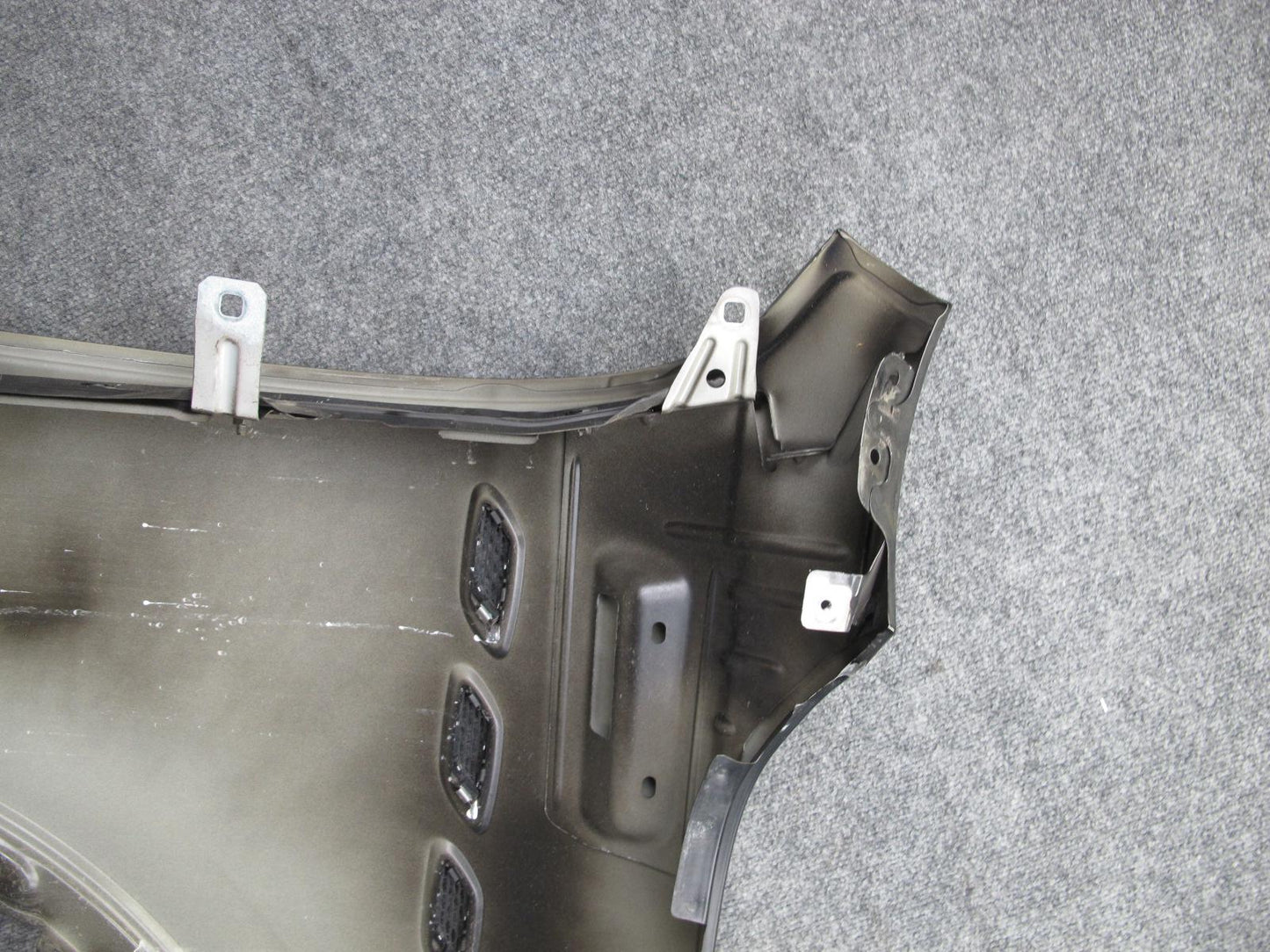 2017-2024 Maserati Levante M161 Front Left Fender Shell Cover Panel Black