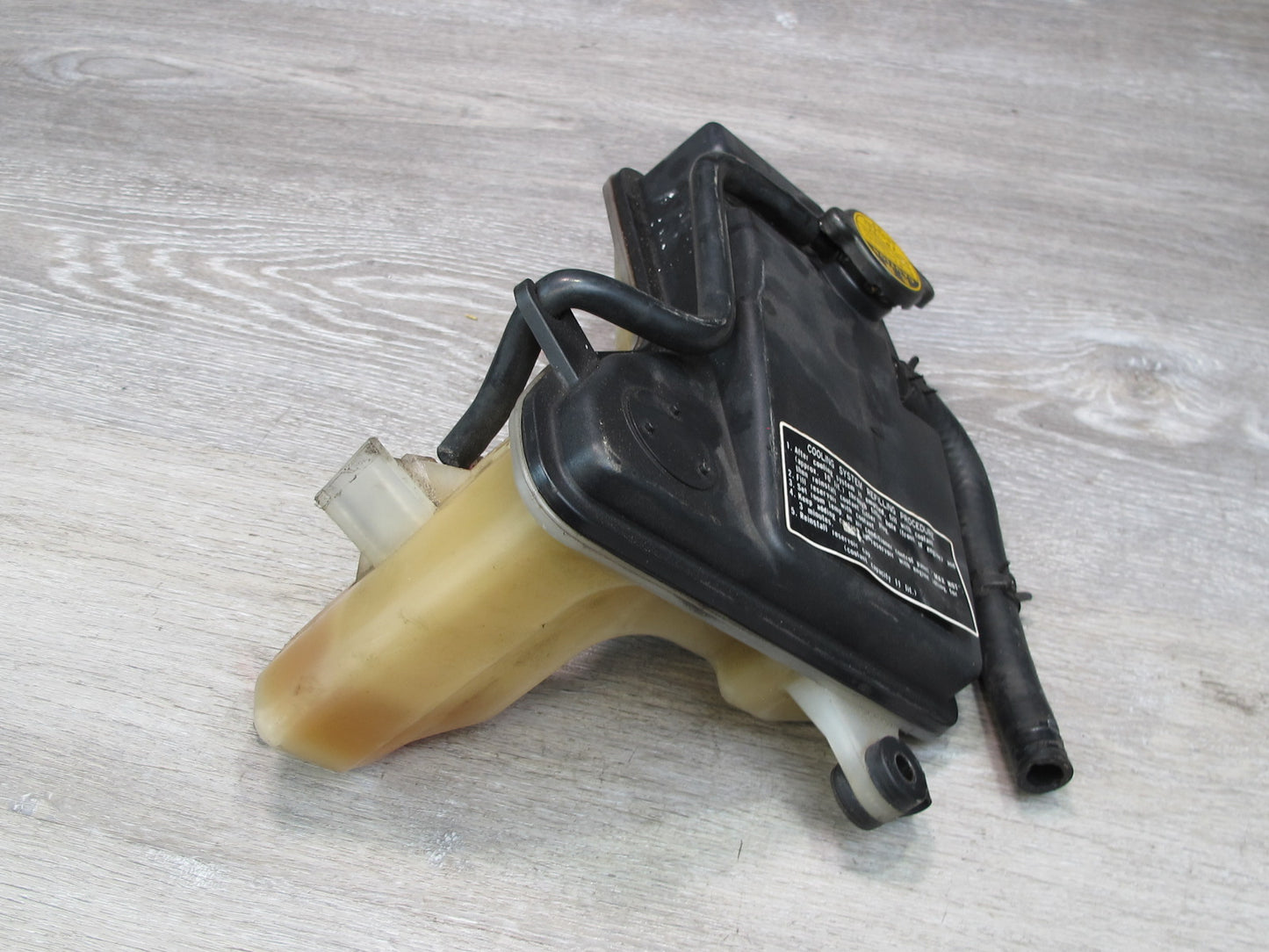 94-97 Lexus UZZ30L SC400 SC400 Engine Coolant Expansion Overflow Reservoir OEM