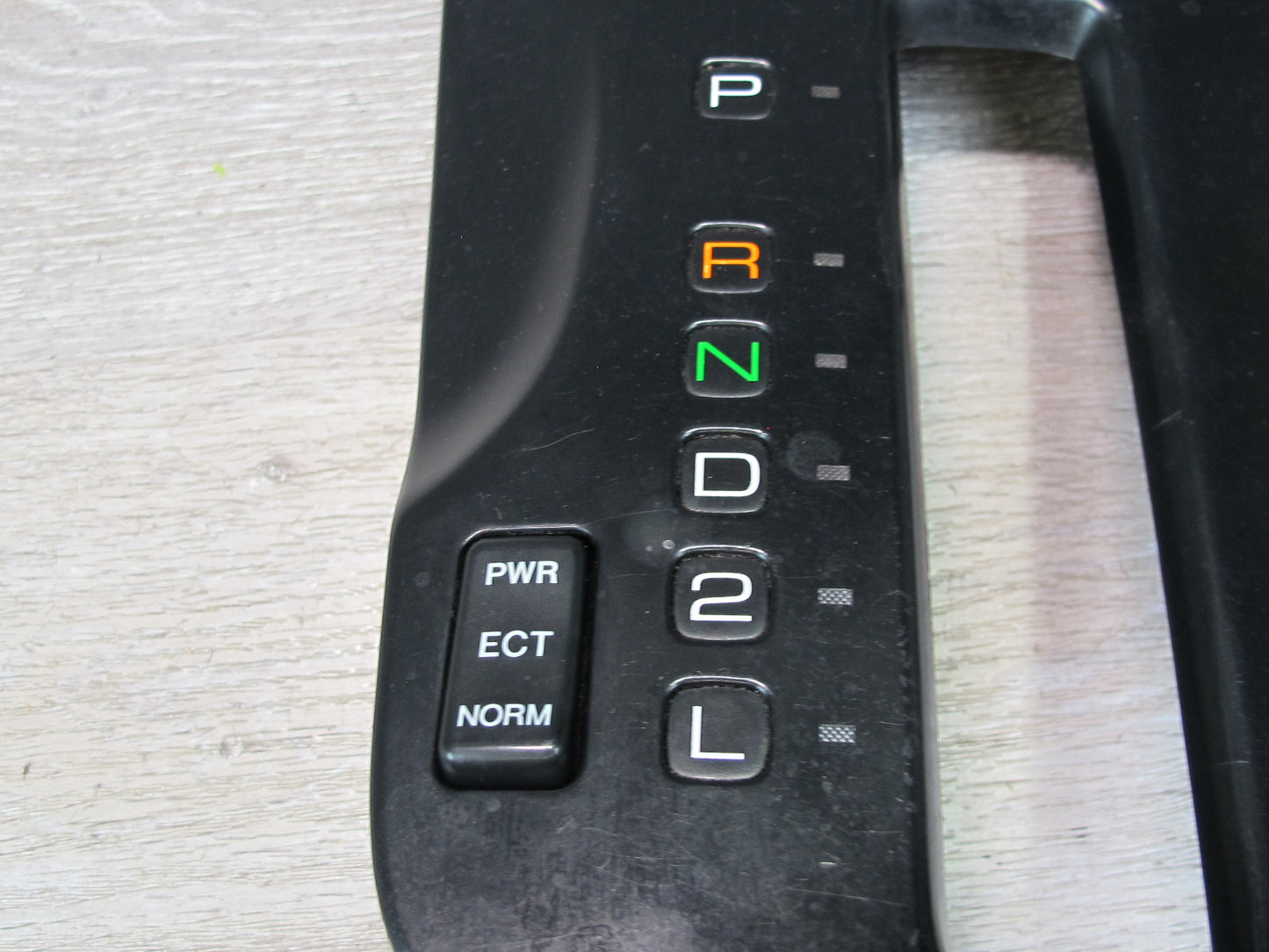 95-96 Lexus UZZ30L SC300 SC400 A/T Automatic Transmission Shifter Trim Black OEM