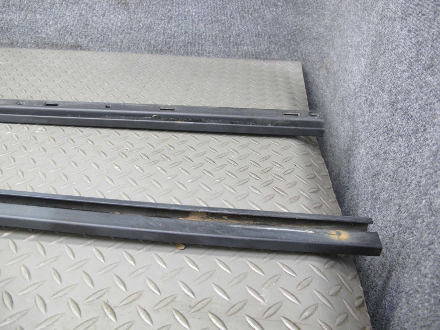 2003-2009 Hummer H2 Left & Right Roof Rail Track Luggage Bracket Molding Set