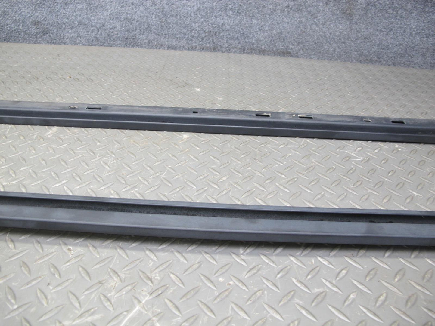 2003-2009 Hummer H2 Left & Right Roof Rail Track Luggage Bracket Molding Set