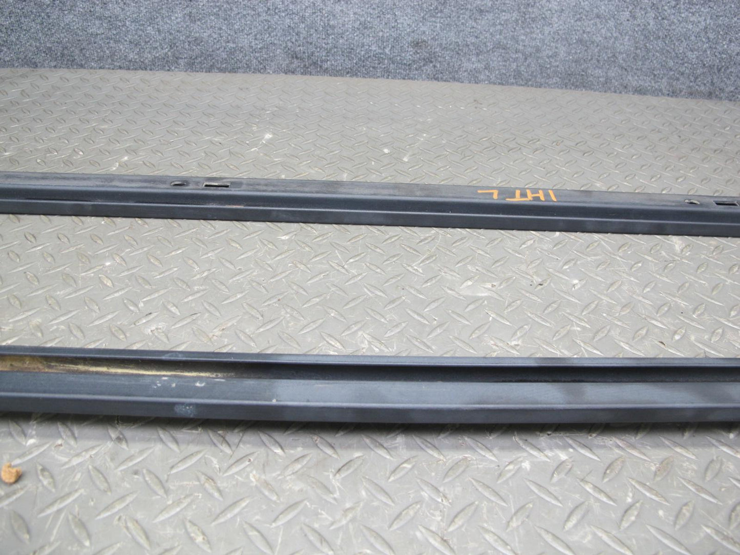 2003-2009 Hummer H2 Left & Right Roof Rail Track Luggage Bracket Molding Set
