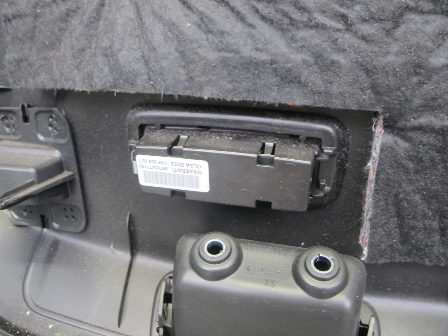 2017-2020 Maserati Levante M161 Rear Trunk Lid Tailgate Liftgate Trim Panel