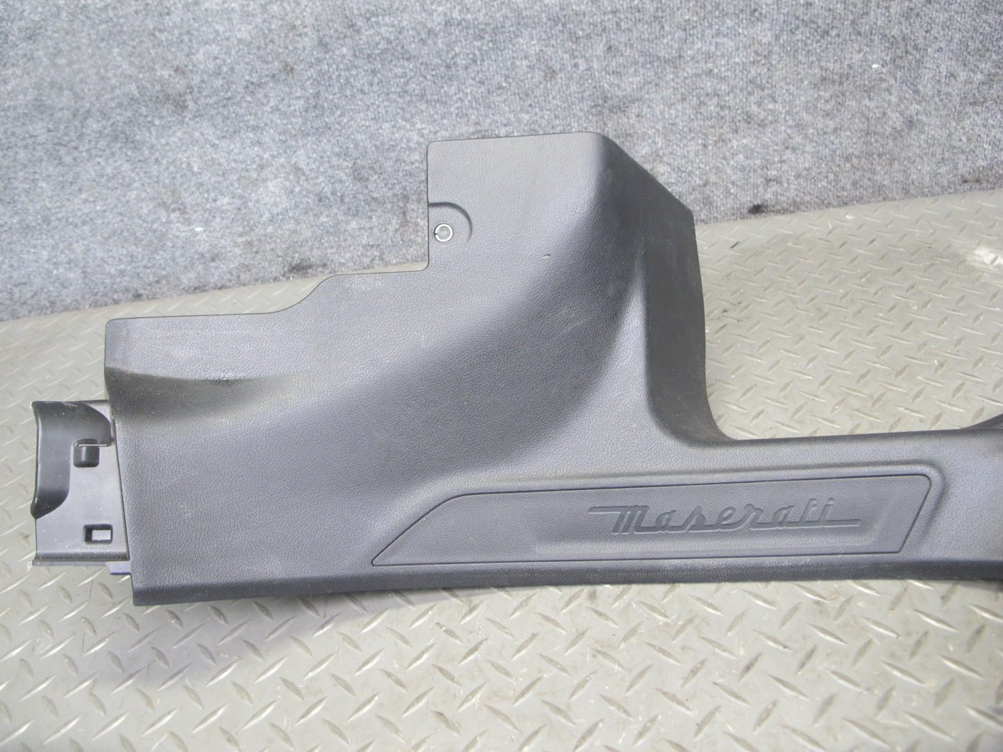 2017-2020 Maserati Levante M161 Rear Door Scuff Sill Plate Trim Panel Set of 2