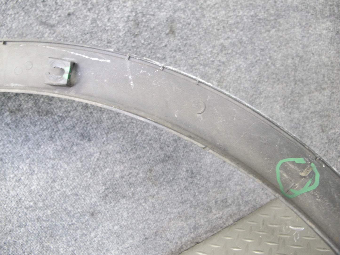 2017-2020 Maserati Levante M161 Front Left Wheel Arch Fender Flare Molding