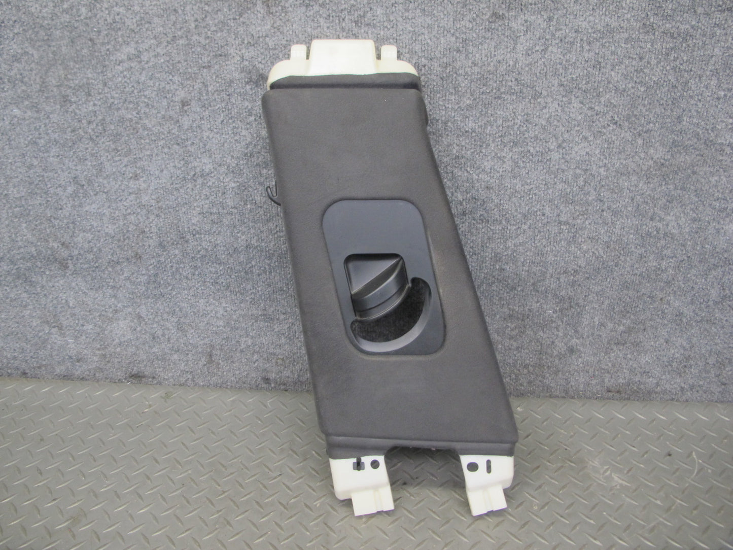 2017-2020 Maserati Levante M161 Interior B Pillar Upper Trim Panel Set of 2