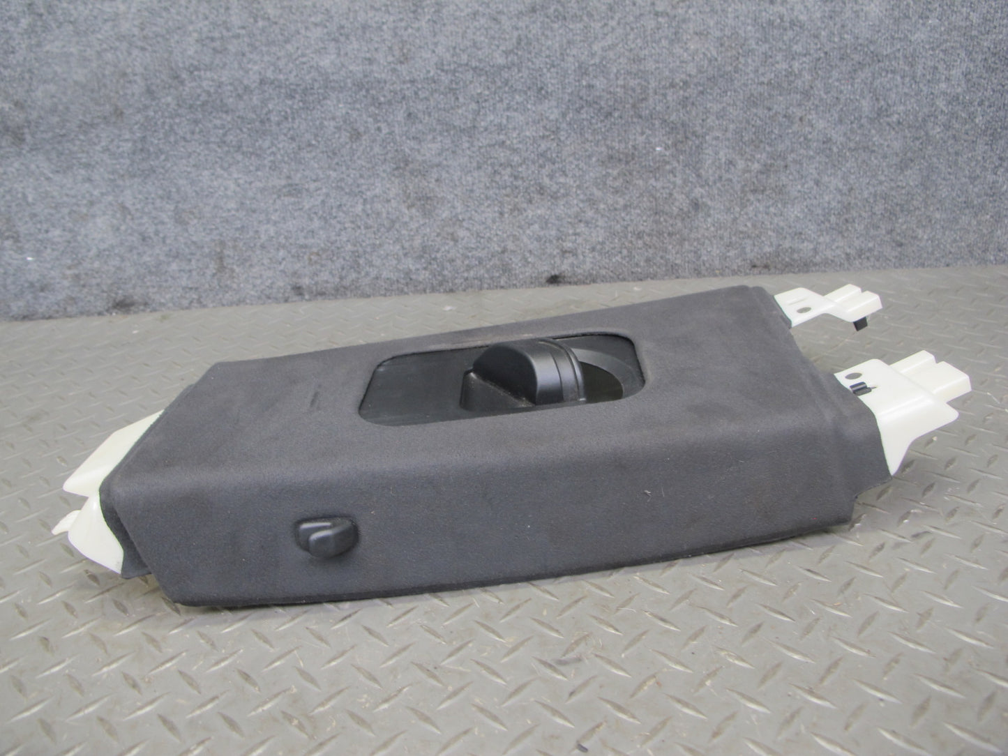 2017-2020 Maserati Levante M161 Interior B Pillar Upper Trim Panel Set of 2