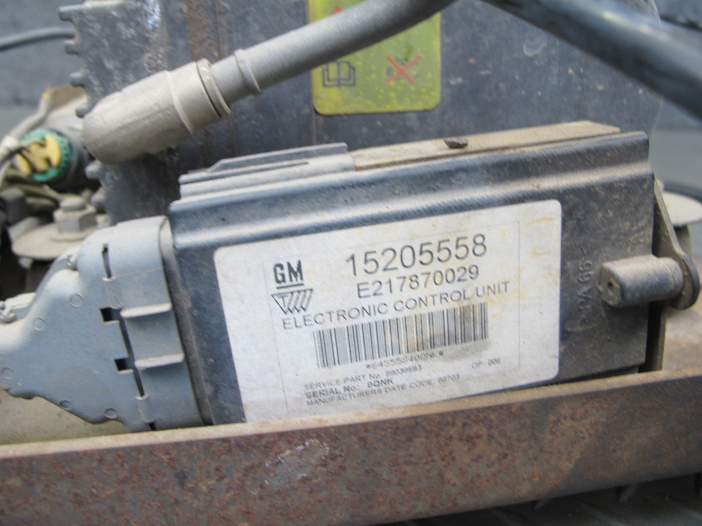 2003-2004 Hummer H2 Air Ride Suspension Compressor Pump Module 980421
