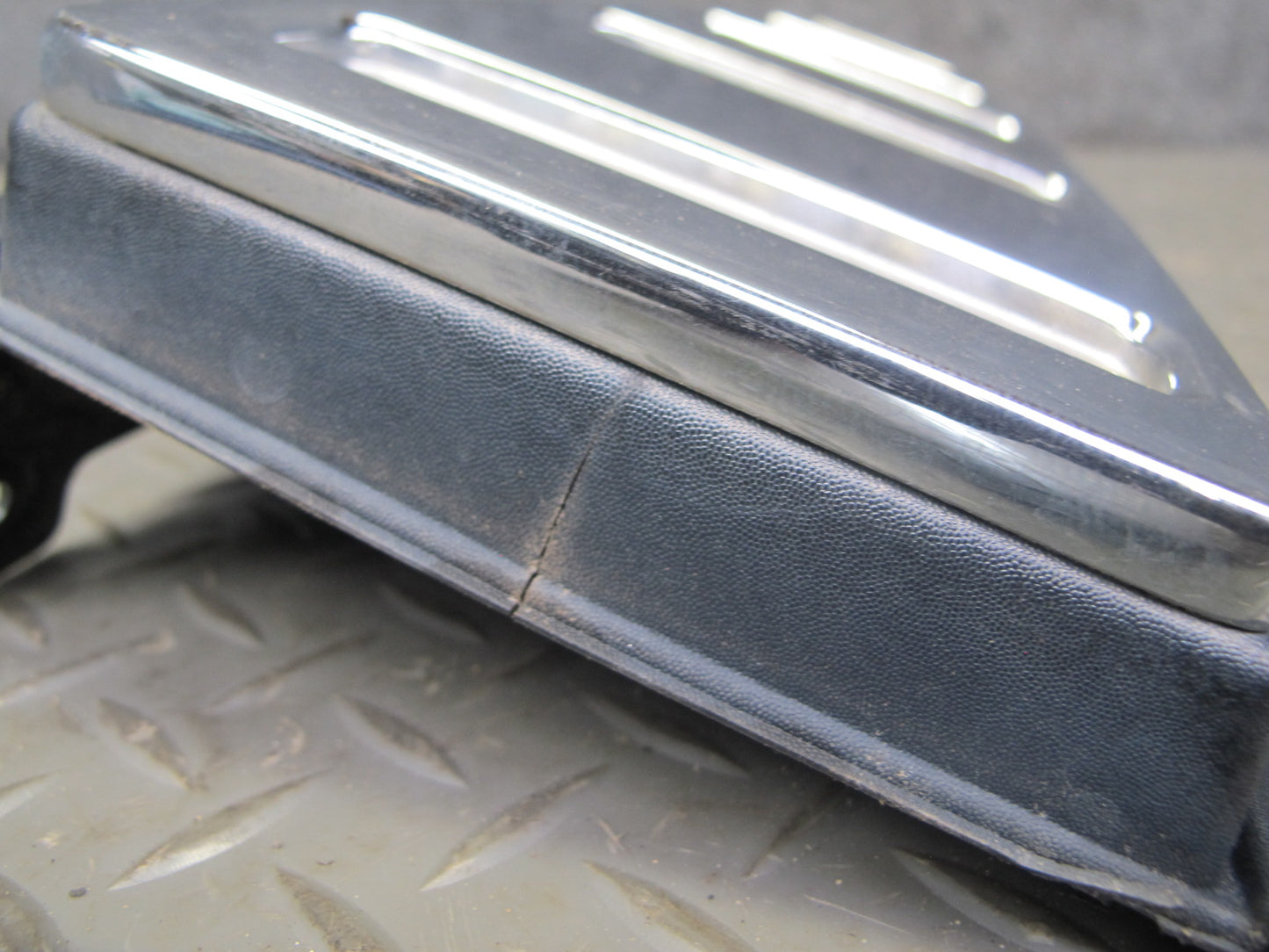 2003-2009 Hummer H2 Rear Upper Tail Light Air Vent Applique Trim Grille Set of 2