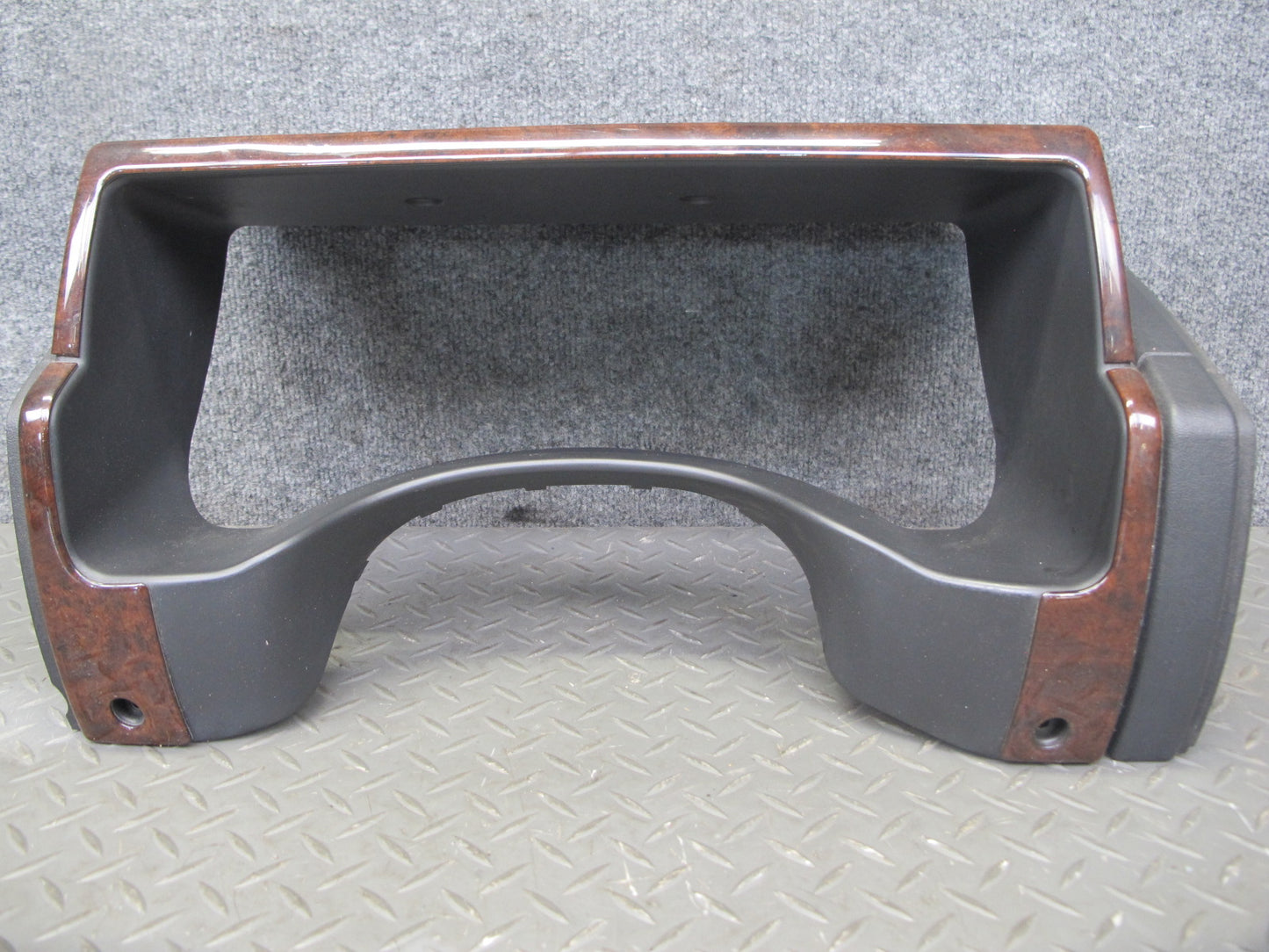 2003-2007 Hummer H2 Dash Instrument Speedometer Bezel Cover Trim Panel 15177439