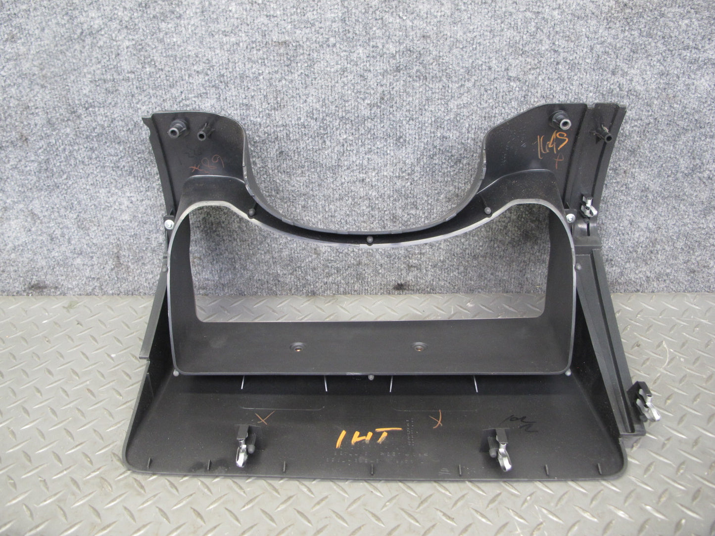2003-2007 Hummer H2 Dash Instrument Speedometer Bezel Cover Trim Panel 15177439