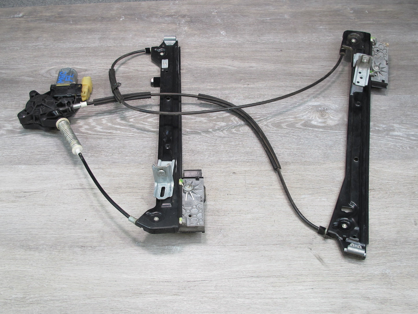 07-15 Mini Cooper R55 R56 R57 Front Left Door Window Regulator w Motor OEM