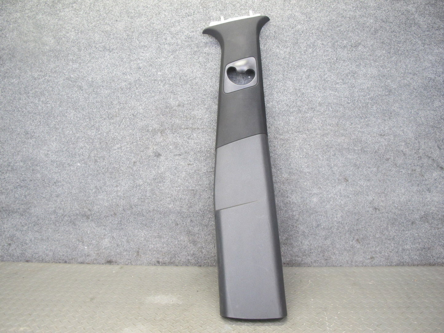 08-14 BMW X6 E71 E72 Interior B Pillar Upper & Lower Trim Cover Panel Set