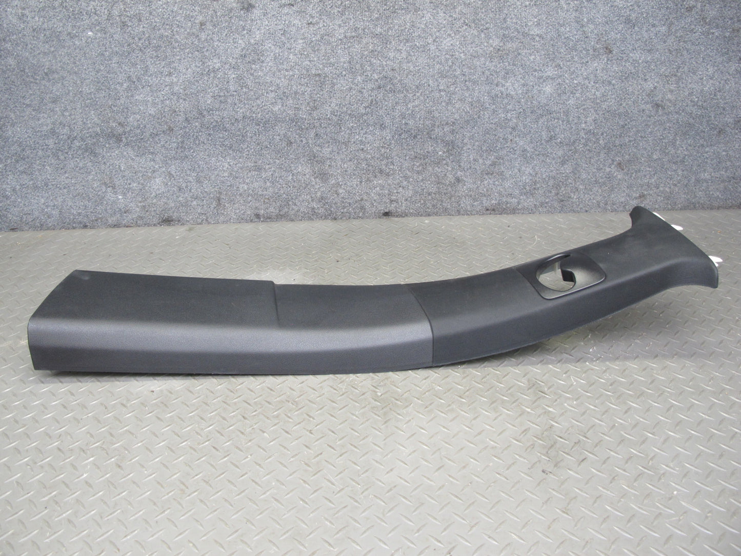 08-14 BMW X6 E71 E72 Interior B Pillar Upper & Lower Trim Cover Panel Set