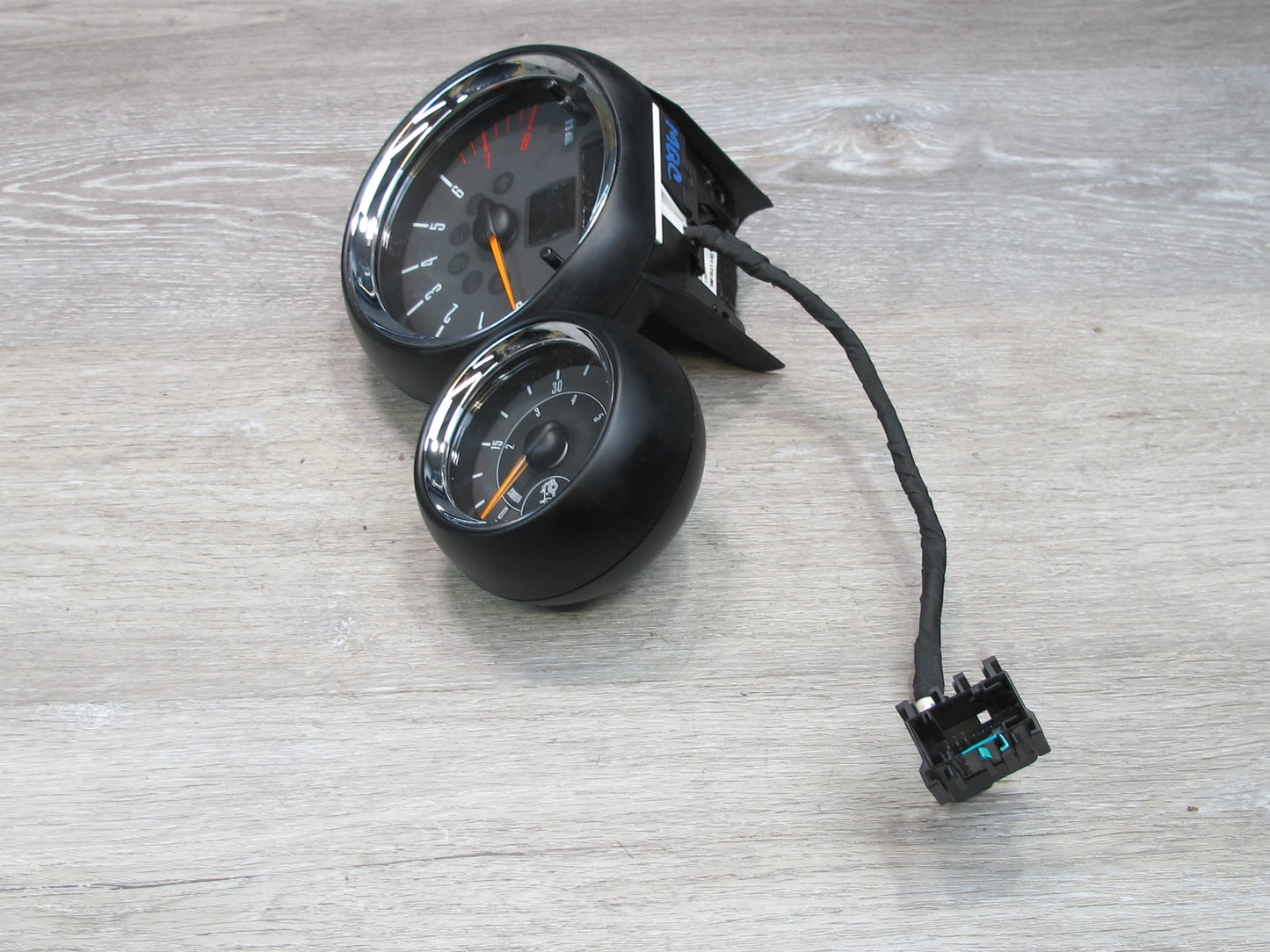 11-13 Mini Cooper JCW R57 Convertible Tachometer w Always Open Timer OEM