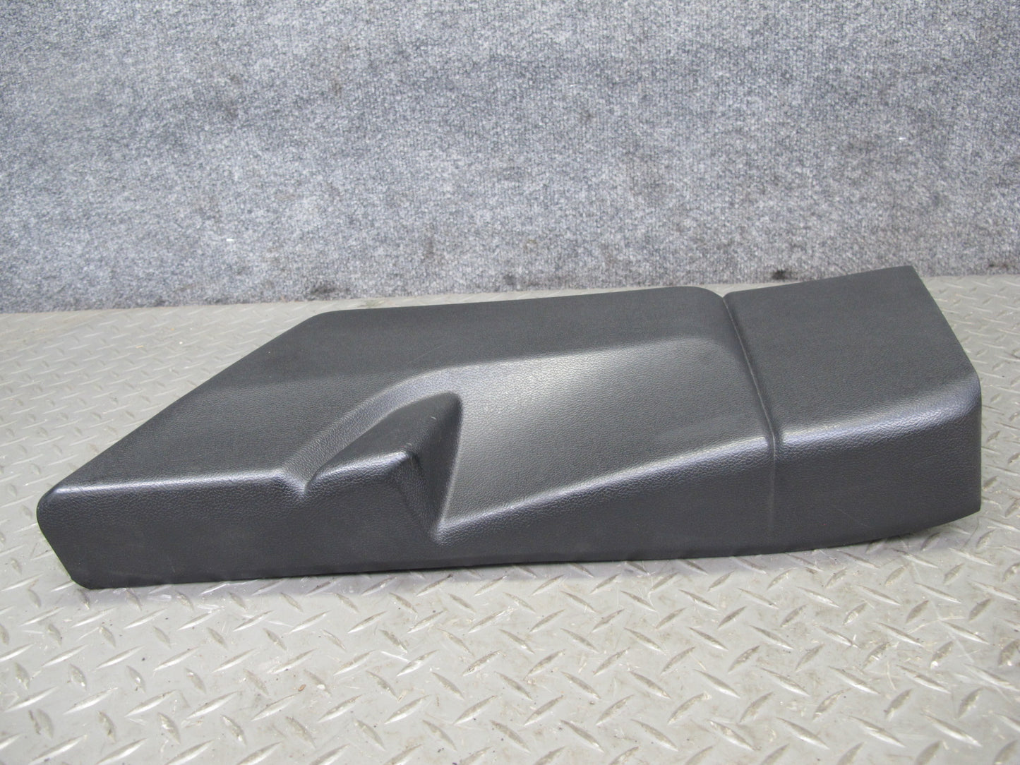 2017-2020 Maserati Levante M161 Interior B Pillar Lower Trim Panel Set of 2