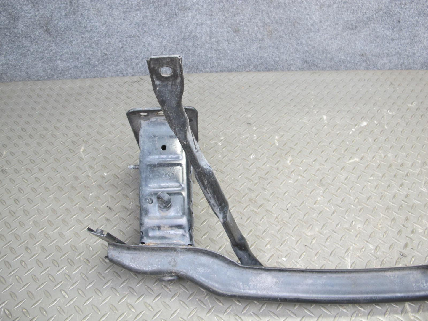 2008-2014 BMW E71 E72 X6 Front Bumper Impact Reinforcement Bar