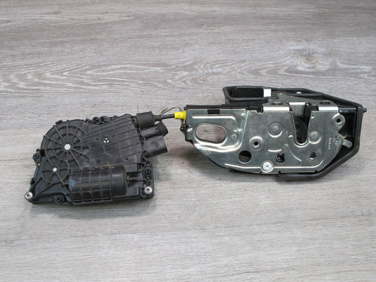2008-2014 BMW E71 E72 X6 Front Right Door Lock Latch Actuator w Soft Close