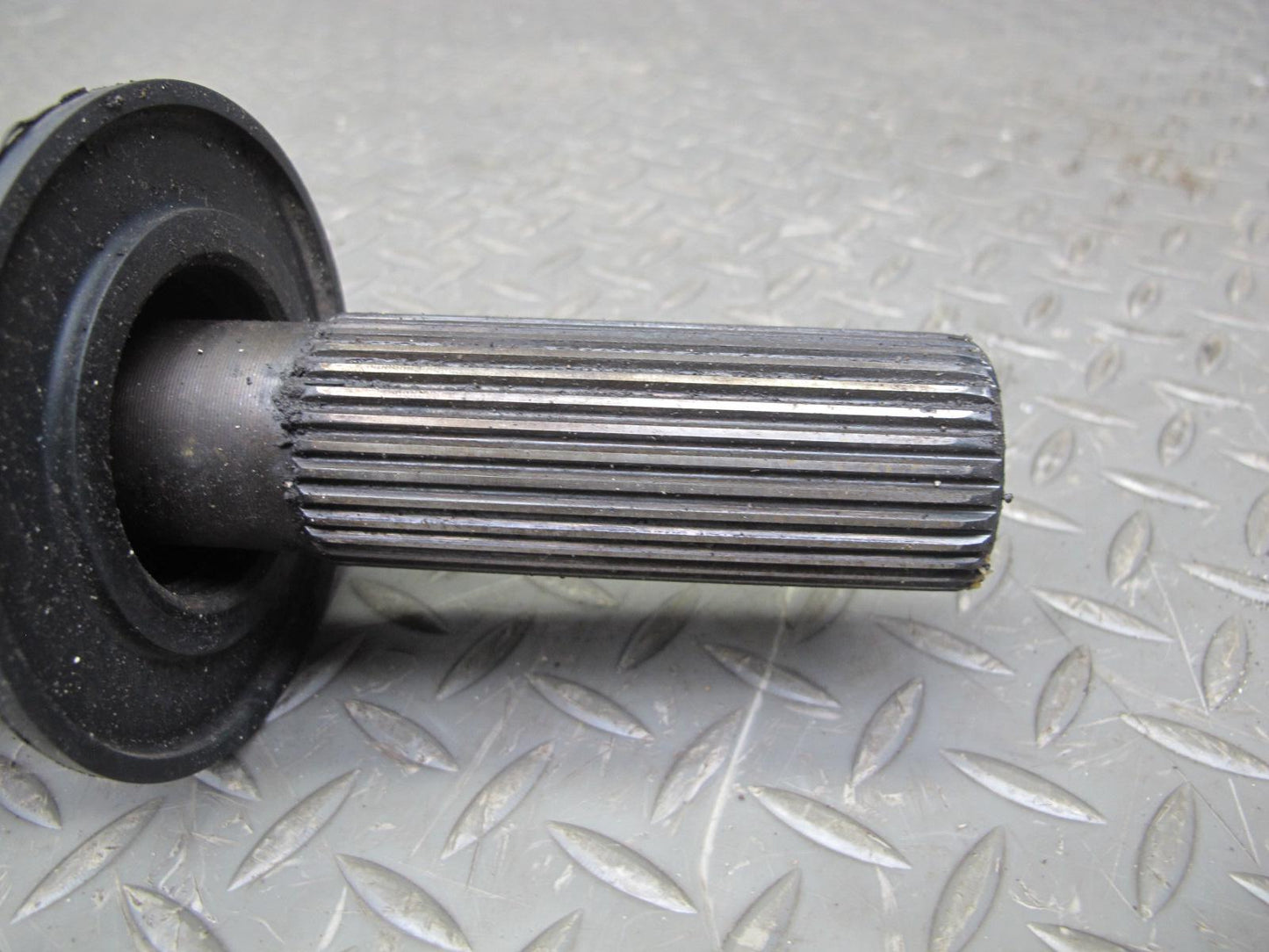2003-2009 Hummer H2 AWD Front Driveshaft Drive Shaft Propeller 15066916