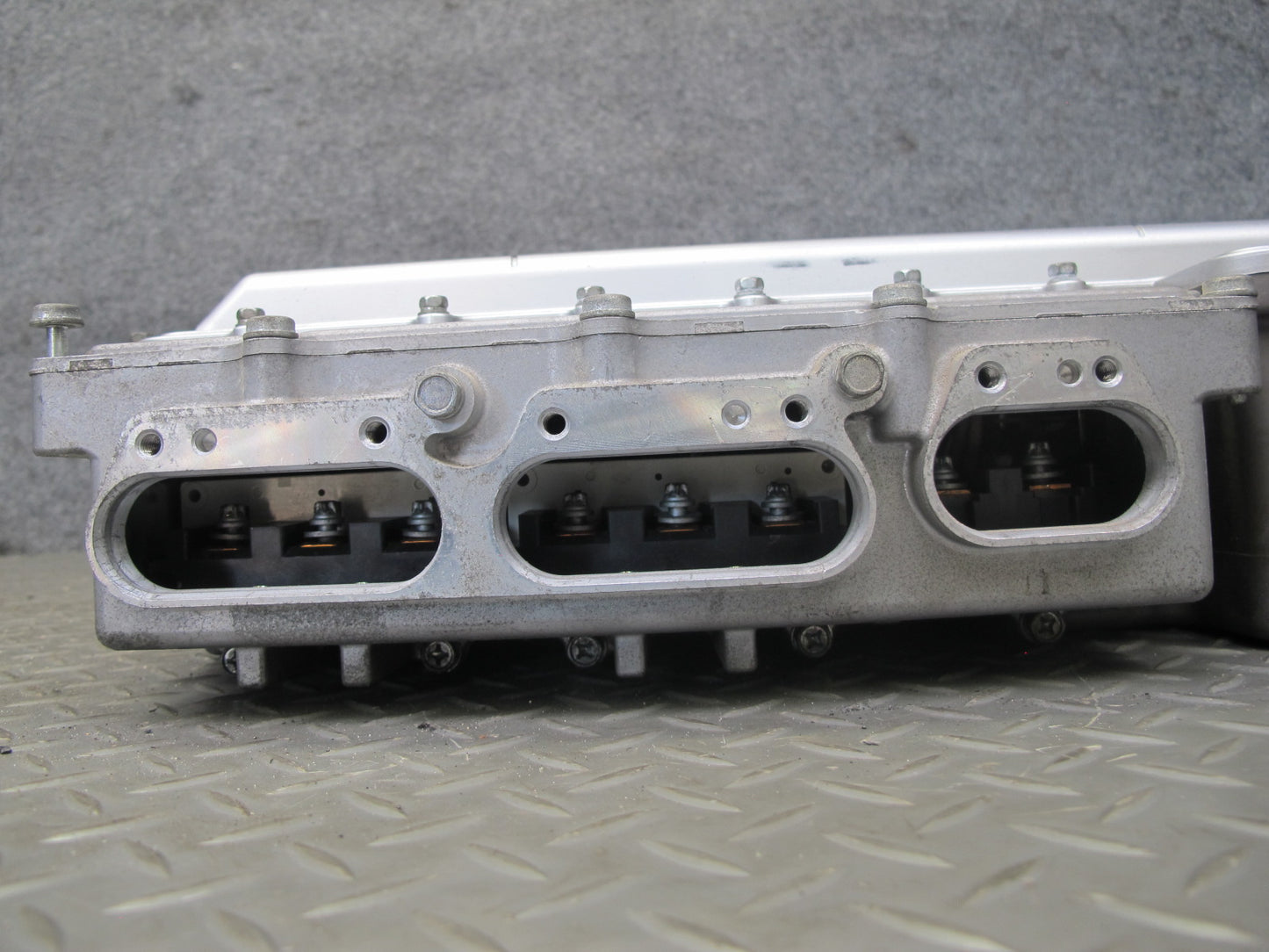2010-2011 BMW E72 X6 Active Hybrid Power Electronics Box Control Module