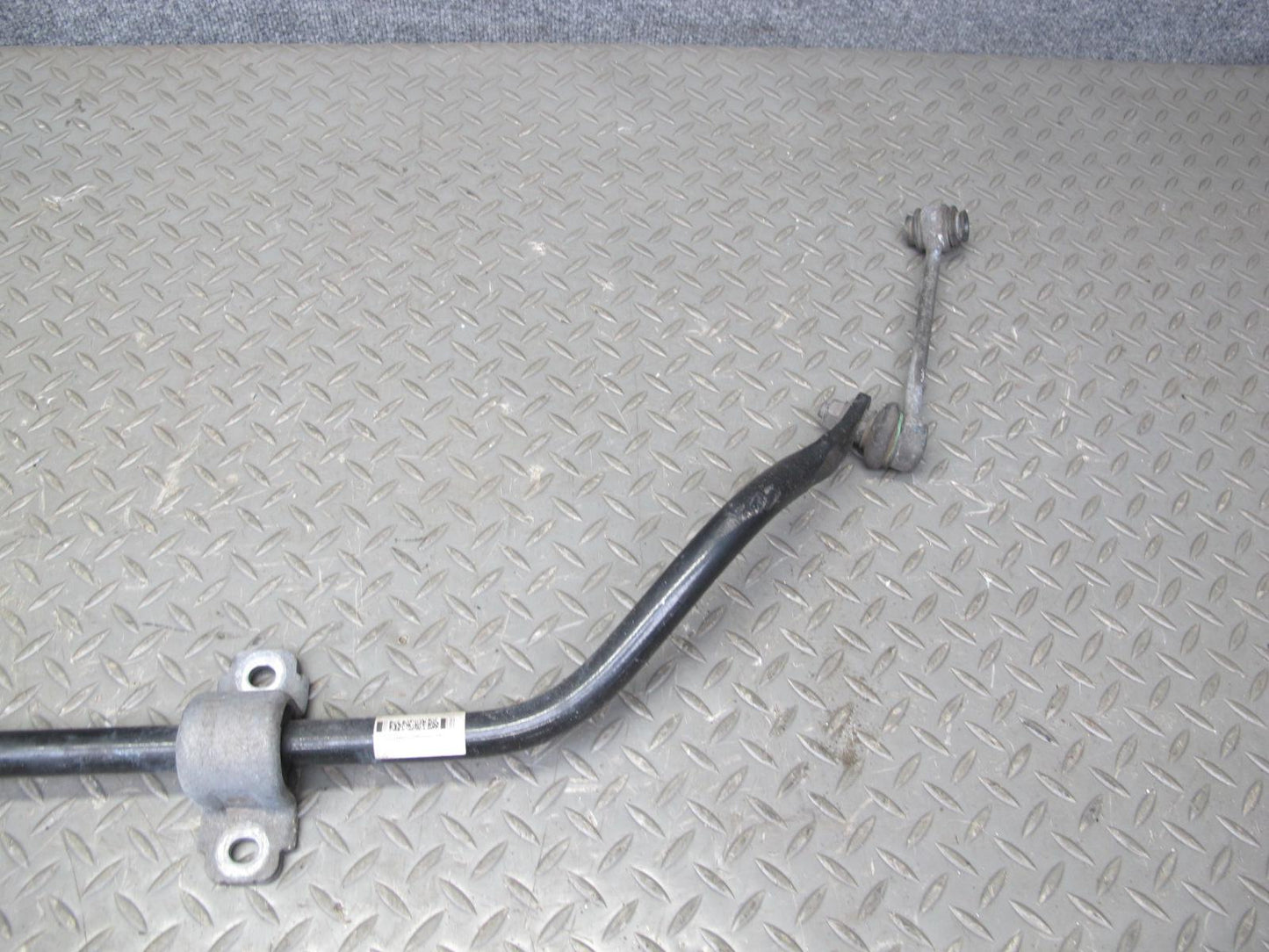 2017-2020 Maserati Levante M161 3.0L AWD Rear Sway Bar Stabilizer 6700388500