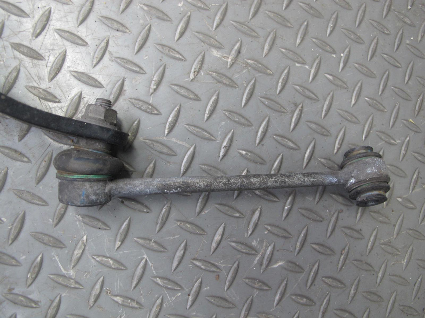 2017-2020 Maserati Levante M161 3.0L AWD Rear Sway Bar Stabilizer 6700388500