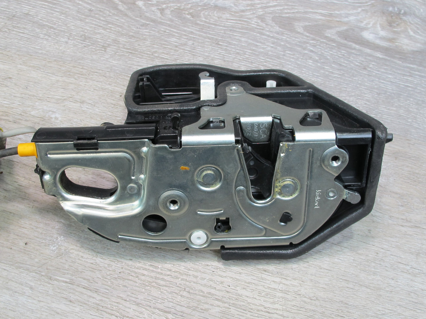 2008-2014 BMW E71 E72 X6 Rear Right Door Lock Latch Actuator w Soft Close