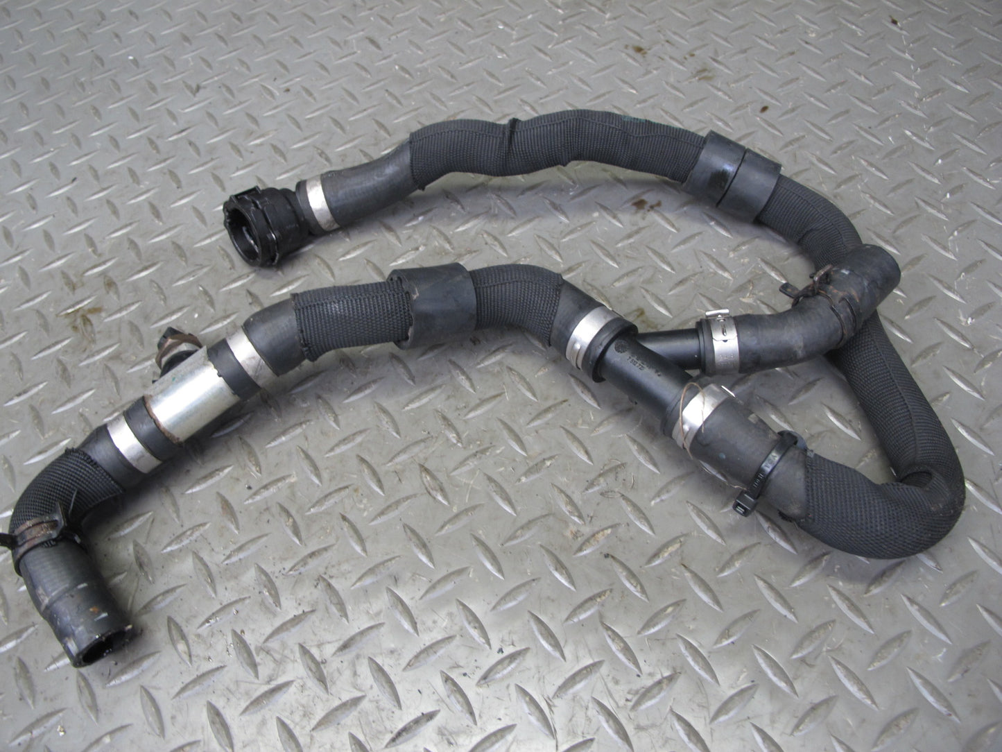 2010-2011 BMW E72 X6 Hybrid Engine Cooling Hose Pipe Line Set