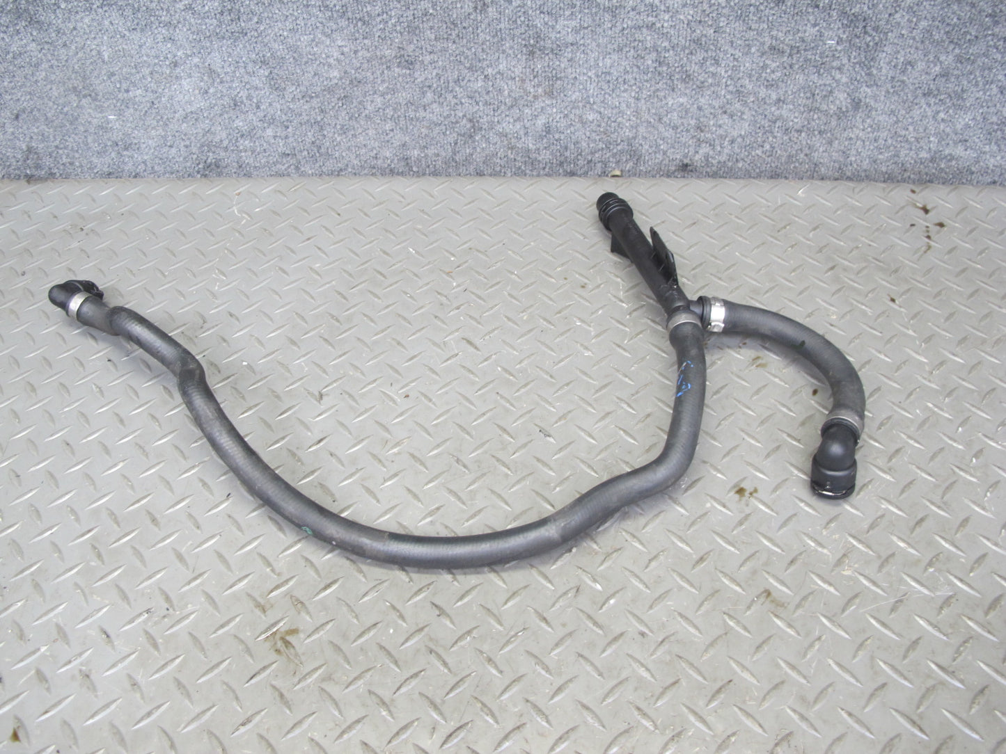 2010-2011 BMW E72 X6 Hybrid Engine Cooling Hose Pipe Line Set