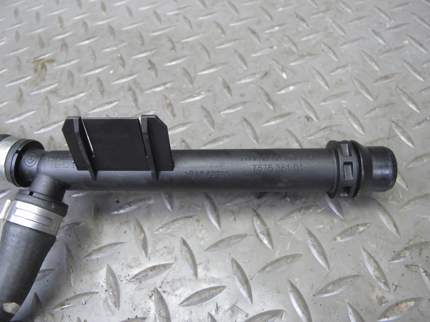 2010-2011 BMW E72 X6 Hybrid Engine Cooling Hose Pipe Line Set