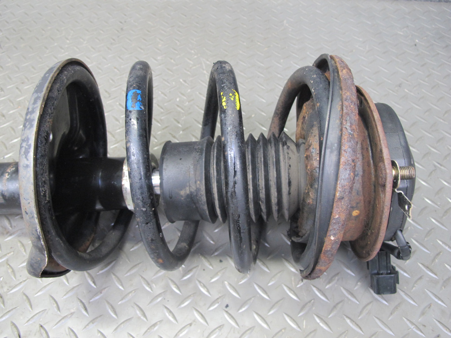 91-92 Mitsubishi 3000GT VR4 AWD Set of 2 Front Strut Shock Absorber w ESC OEM