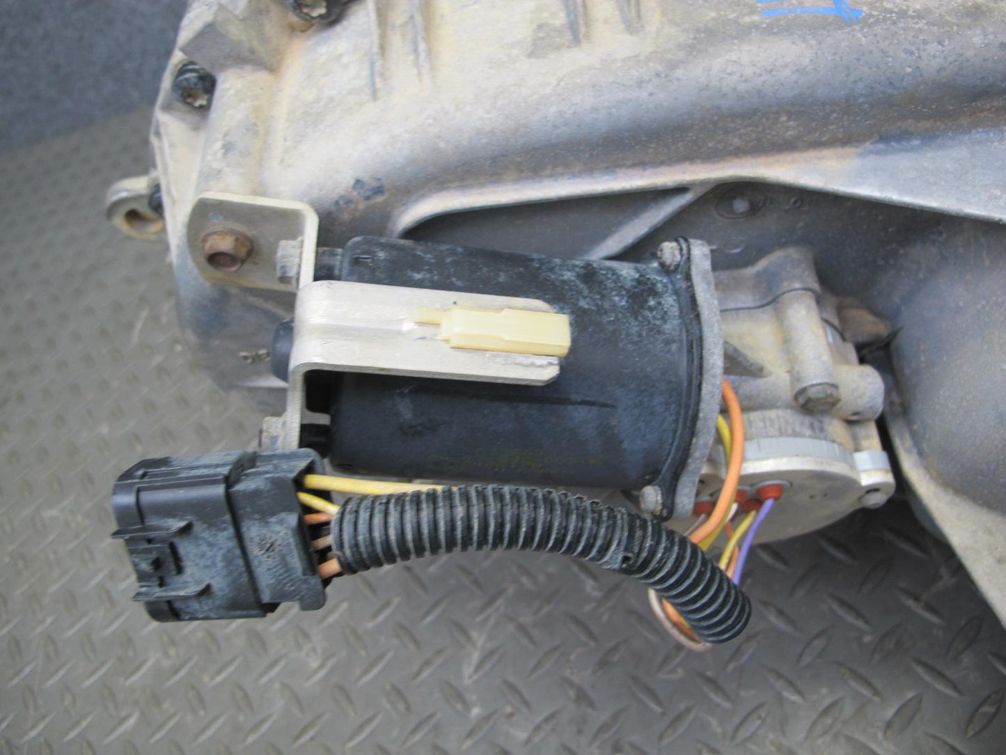 2003-2007 Hummer H2 AWD Automatic Transmission Transfer Case 12582701