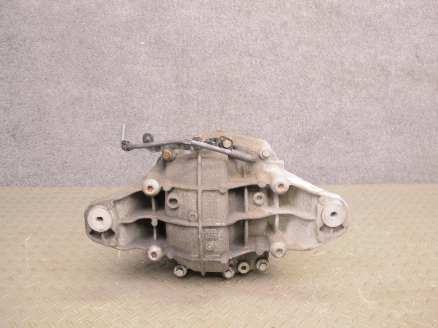 2017-2020 Maserati Levante M161 3.0L AWD Rear Differential Carrier 2.80 Ratio