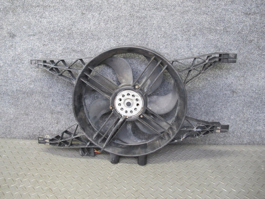 03-06 Chevrolet SSR Engine Cooling Fan w Shroud OEM