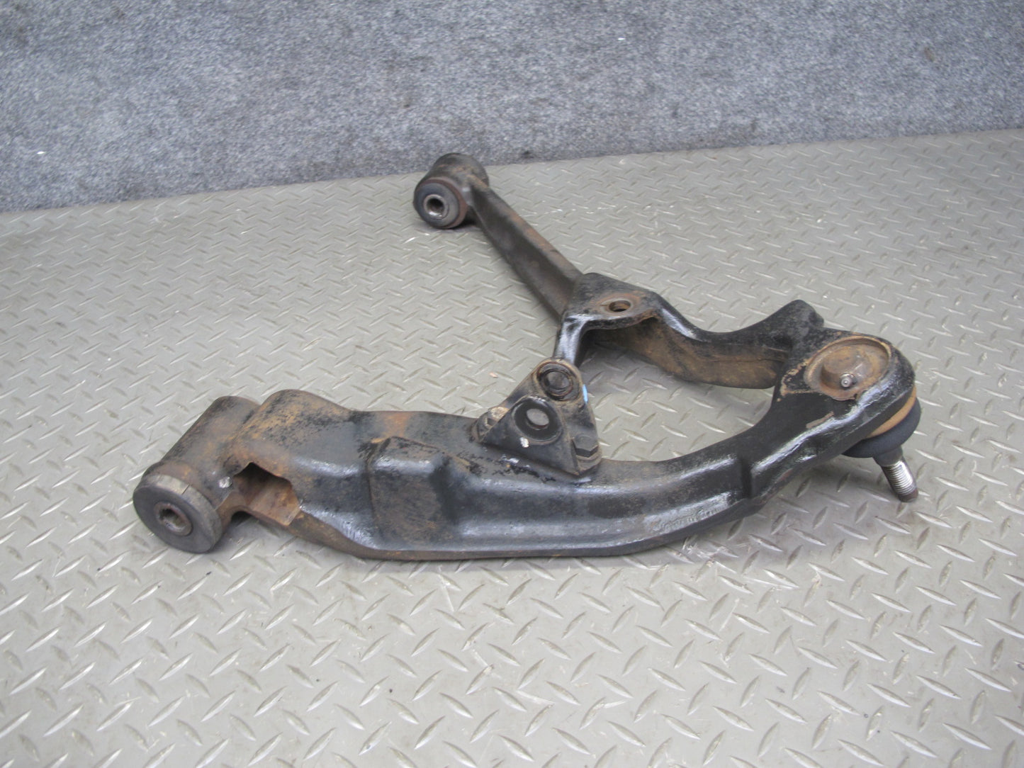 2003-2009 Hummer H2 AWD Front Right Passenger Side Lower Control Arm