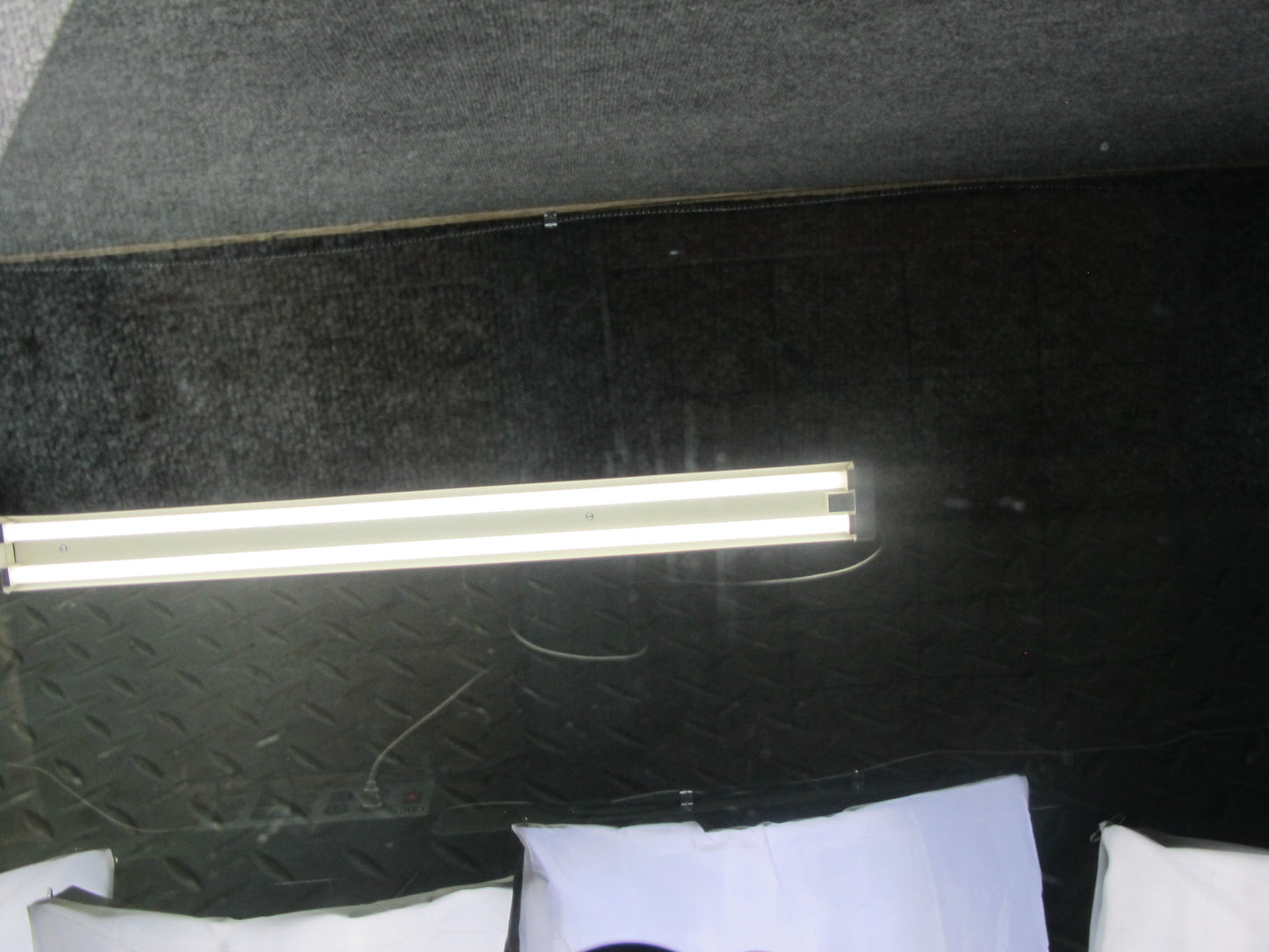 2003-2007 Lexus J100 LX470 Rear Left Driver Side Door Glass Window