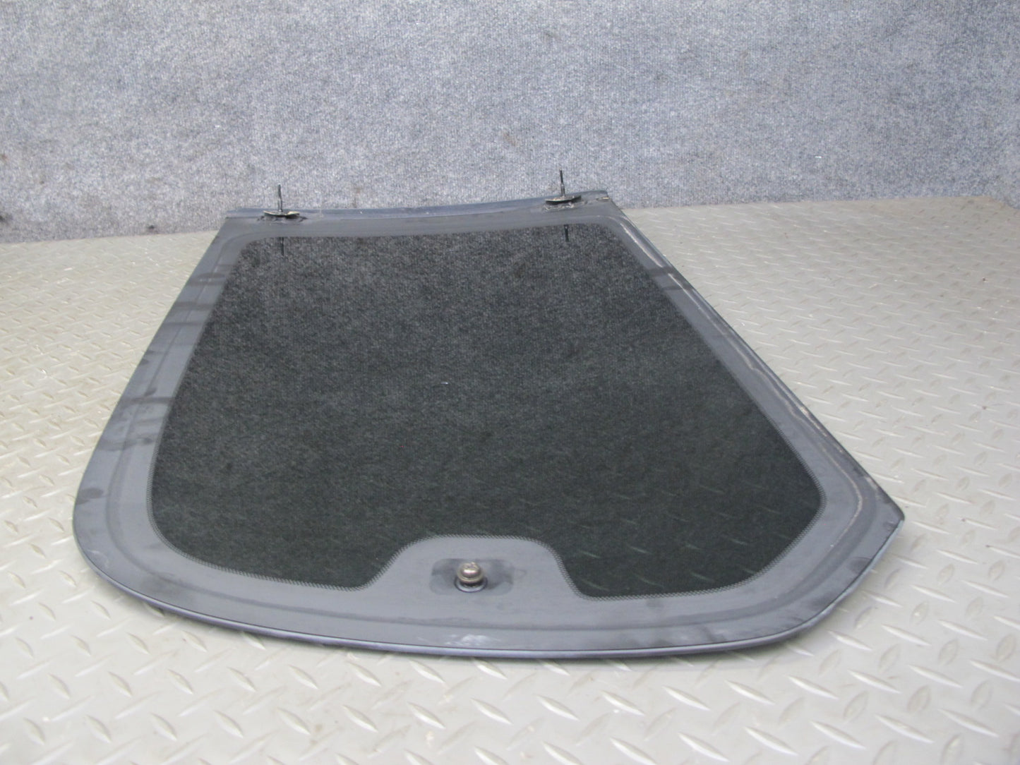 2003-2007 Lexus J100 LX470 Rear Left Driver Side Quarter Glass Window