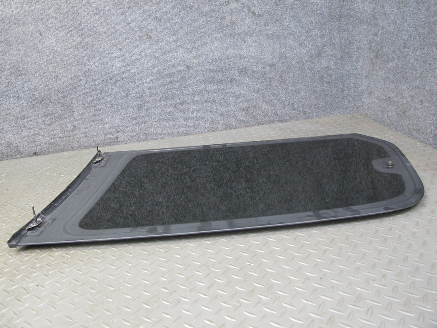 2003-2007 Lexus J100 LX470 Rear Left Driver Side Quarter Glass Window